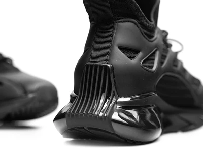 Chaussure Rehaussante sky boost